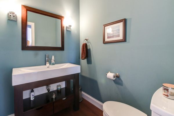 Cost of Powder Room Construction in Lutz